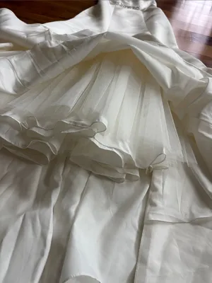 NWT David’s Bridal wedding gown thumbnail 12