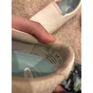 Dr. Scholls Madison Sneakers Slip On Snakeskin Embossed Cream White Shoes 6.5M thumbnail 4