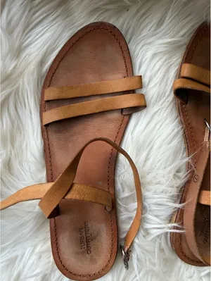 Urban Outfitters Brown Leather Strappy Sandals Size 7 thumbnail 2