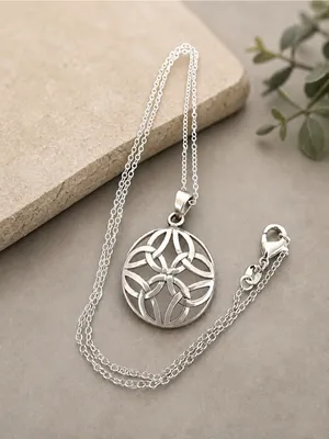 Vintage Sterling Silver Celtic Knot Pendant w/ New Sterling Plate Chain thumbnail 4
