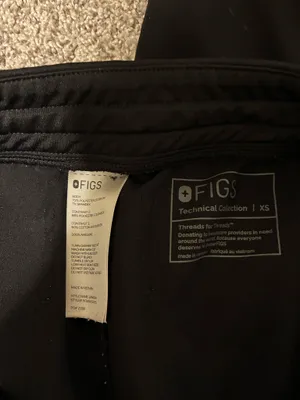 FIGS Scrub Pants thumbnail 4