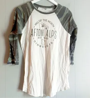 TECHSTYLES SPORTSWEAR Graphic Travel Baseball Tee Afton MN Camo L thumbnail 1