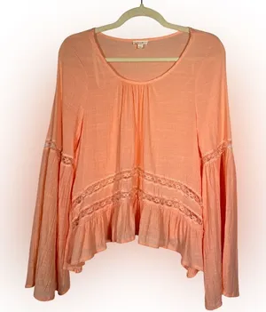 E & M‎ Light Coral Bell Sleeve Women's Blouse thumbnail 1