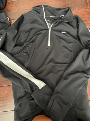Nike Dri-Fit Quarter-Zip Pullover thumbnail 1