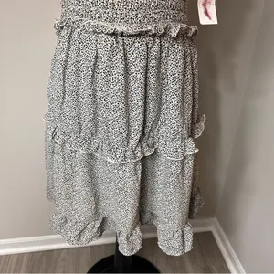 NWT Jessica Simpson Smocked Dress in Size Large thumbnail 3