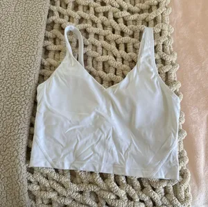 White athletic tank top Size 6 thumbnail 1