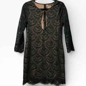For‎ Love & Lemons Rosalita Black Lace Mini Dress Keyhole Cutout Sz Large thumbnail 3