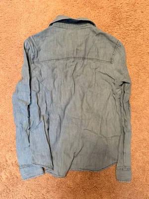 Forever 21 Chambray Button-Up Shirt thumbnail 3