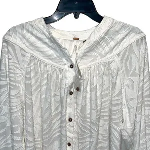Free People Womens Can't Stop Dreaming Oversized Button Down Top White‎ XS NWT thumbnail 2