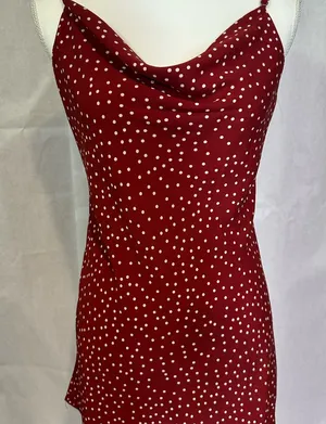 Chic Burgundy Polka Dot Mini Skirt Red Size 6 thumbnail 1
