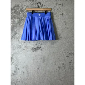 Aritzia TnaMOVE Love Skirt Purple Pleated Tennis Skort BuiltIn Shorts Pockets SM thumbnail 3