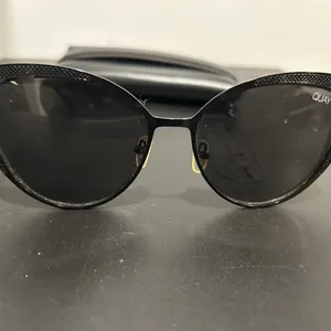 Quay Australia Black Modern Oval Sunglasses thumbnail 3