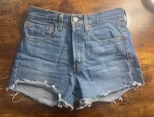 Shorts thumbnail 1