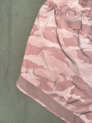 Athleta Mesh Racer Pink Camo Women's 4 inch Shorts thumbnail 5