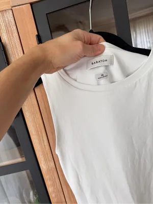 Aritzia Babaton Contour Tank top bodysuit sleeveless seamless high round neck thumbnail 5