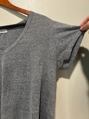 Urban outfitters medium vneck  thumbnail 4
