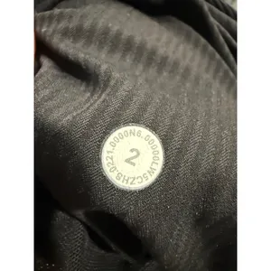 Lululemon Beyond the Studio Jogger Black Ruched Pinstripe Pants Size 2 LW5CZHS thumbnail 4
