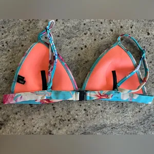Triangl Blue Floral Triangle Scuba Bikini Swimsuit Top thumbnail 2