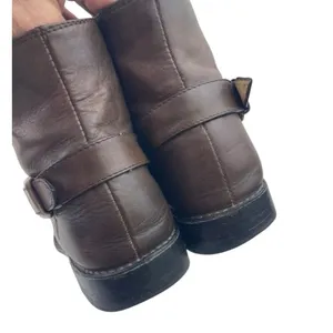 Frye Shirley Booties Women’s Size 6.5 Brown Leather Ankle Zip Distressed Cowgirl thumbnail 10
