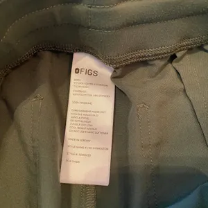FIGS Green Rafaela Oversize Top Livingston Pant Scrub Set Uniform Small / Medium thumbnail 8