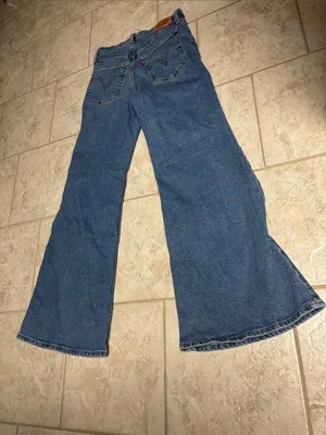 Levi “Ribcage Bell” Jeans thumbnail 7