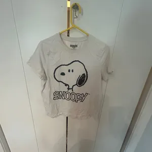 Peanuts Snoopy Short Sleeve Tee White Black Size M thumbnail 10