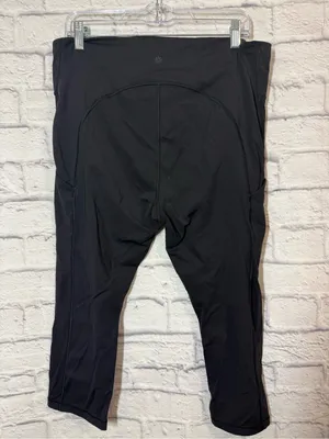 Athleta Women’s Ultimate Stash Pocket Capri, XL thumbnail 2