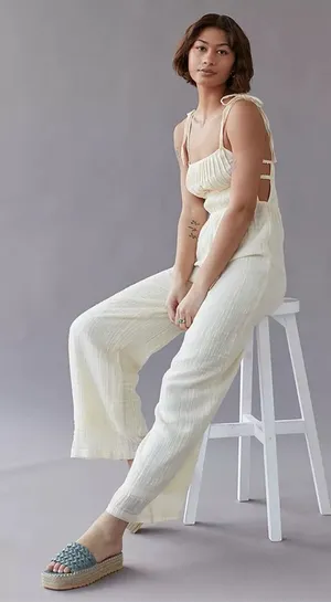 Urban Outfitters Jumpsuit Women's‎ Size SP Cream Color Fully Lined thumbnail 1