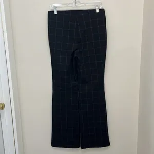 Max Studio Women’s Pants Size Medium thumbnail 5