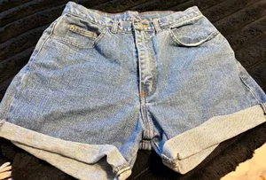 Vintage Big Time Fashion Classic Light Wash Denim Shorts thumbnail 1