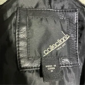 Women's Black Faux Leather Jacket M Quilted Sleeves Sherpa Collar thumbnail 10