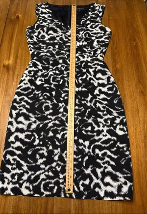 Antonio Melani Empire Waist Sheath Dress Size 2 Black White Print thumbnail 9
