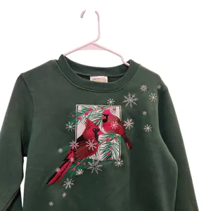 Vintage Collections Green Embroidered Winter Holiday Cardinal Sweatshirt Size M thumbnail 3