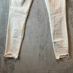 R13 Allison Skinny‎ Jeans Garret White Size 28 Distressed thumbnail 3