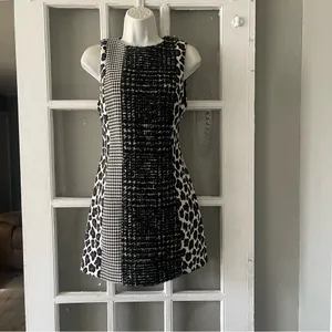 ALICE + OLIVIAClyde Patchwork Shift Dress‎ thumbnail 7