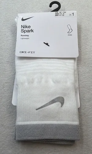 Nike Spark Lightweight Ankle Socks White Women's 7.5-9 Men's 6-7.5 Youth 6-7.5 thumbnail 1