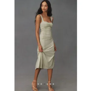 Reformation Light Sage Green Suvi Sleeveless Knit Midi Dress Size Large thumbnail 2