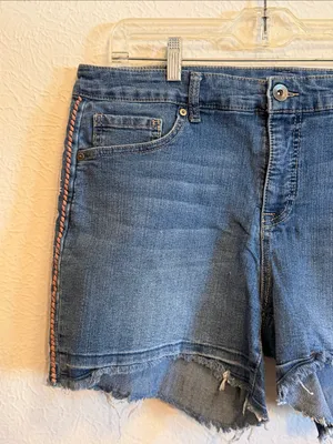 🔵🔵🔵3 for 13$🔵🔵🔵Denim Frayed Hem Women’s Shorts - Blue-14w thumbnail 2