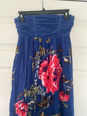 Women's Blue Floral Maxi Dress - Strapless Style thumbnail 2
