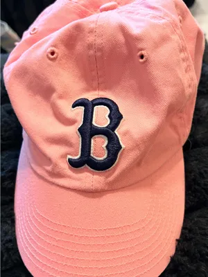 Genuine Merchandise Boston Red Sox Pink Baseball Cap thumbnail 1