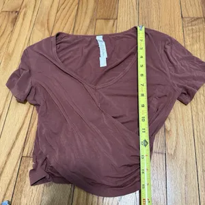 Lululemon Modal-Blend Yoga‎ Short Sleeve Shirt in Ancient Copper Size 2 thumbnail 6
