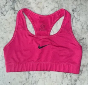 nike sports bra thumbnail 2