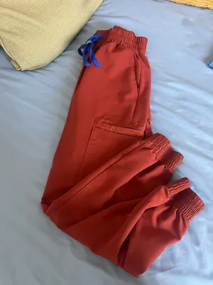 Limited edition figs Xs top/Xs petite bottoms thumbnail 3