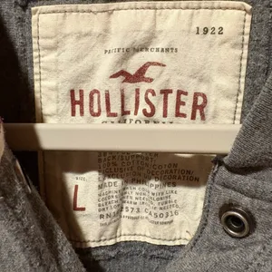 Hollister women’s grey snap front jacket  size L thumbnail 3