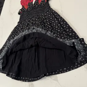 Free People Walking Through My Dreams Mini Dress Women’s Medium Black/Red Floral thumbnail 7