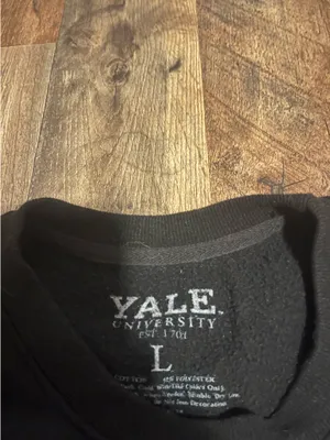 yale crewneck Black Size L thumbnail 2