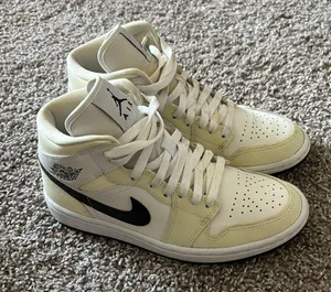 Nike Coconut milkk air Jordan Mid thumbnail 1