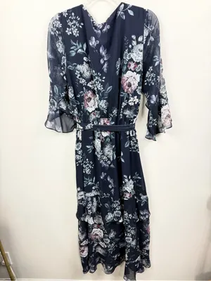 City Chic NWT Mysterious Navy Ruffle V-Neck Floral Flowy Maxi Dress Size 18 thumbnail 3