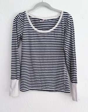 Women's Outlook Long Sleeve Striped Tee, Size L, White and Navy Blue Cotton thumbnail 1