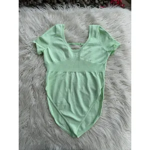 Nike Chill Knit Bodysuit Mint Green Size Large thumbnail 4